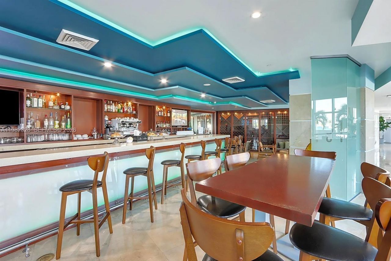 18683 Collins Av , Unit 1206, Sunny Isles Beach, FL 33160 Photo