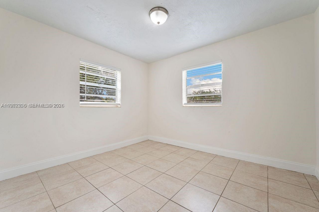 2439 Fletcher St, Hollywood, FL 33020 Photo