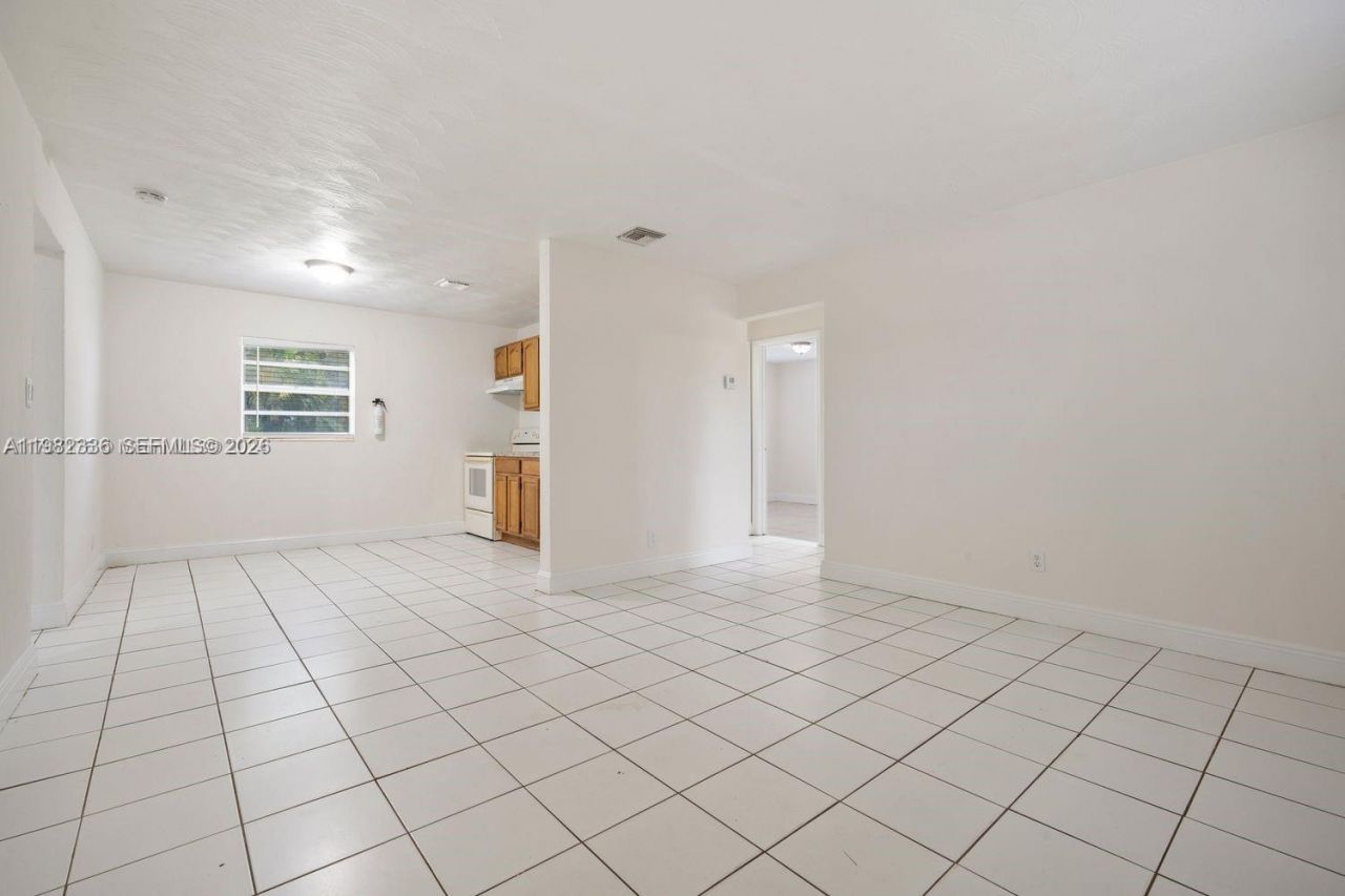 2439 Fletcher St, Hollywood, FL 33020 Photo