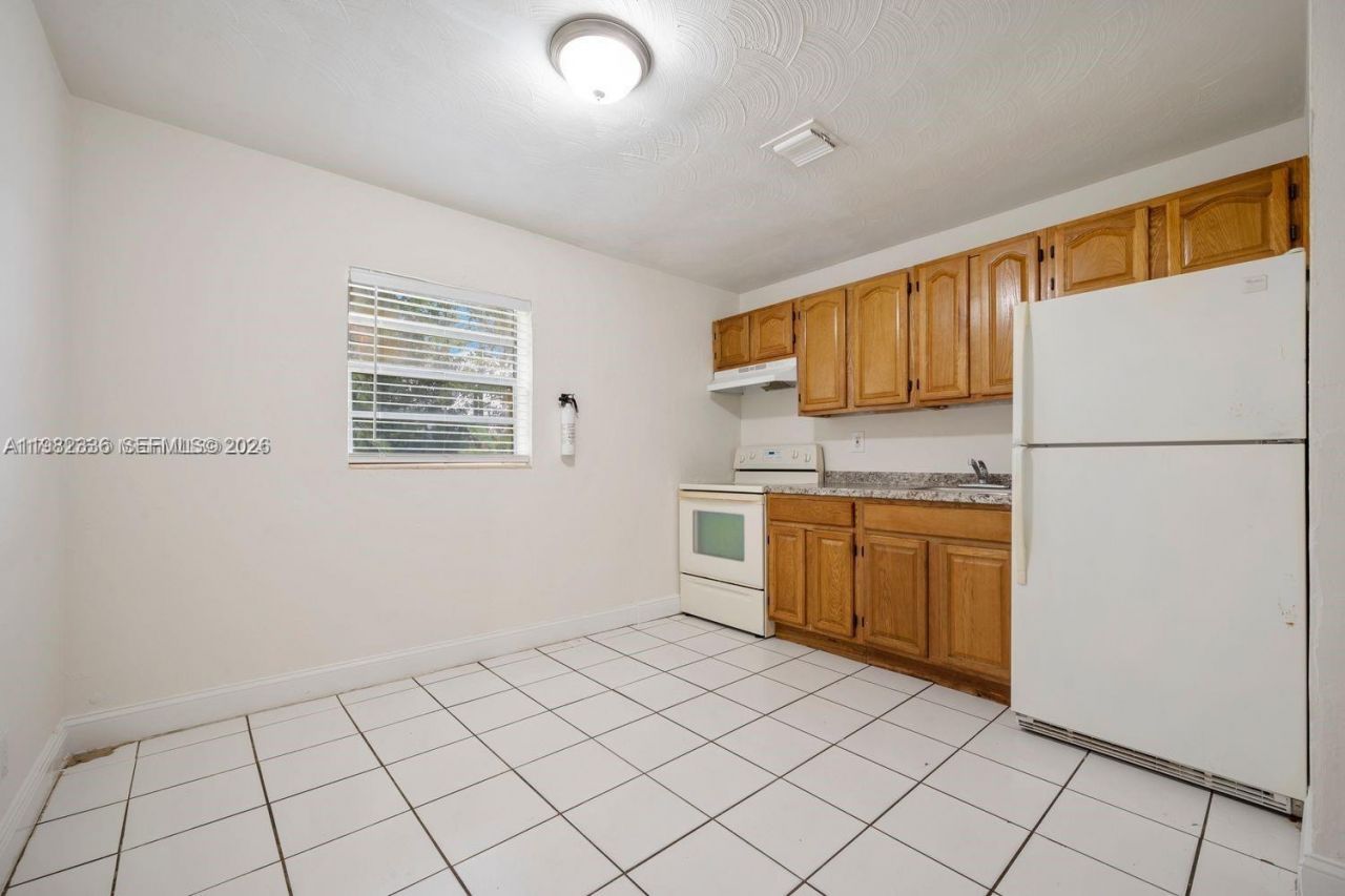 2439 Fletcher St, Hollywood, FL 33020 Photo
