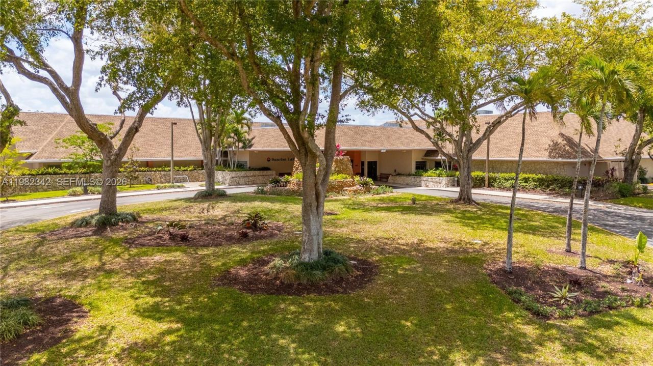 8950 Sunrise Lakes Blvd, Unit 309, Sunrise, FL 33322 Photo