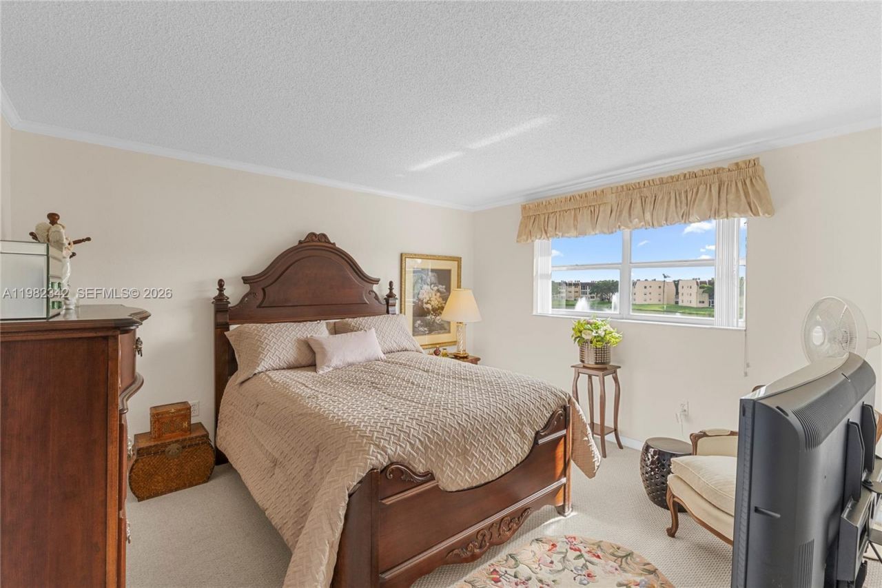 8950 Sunrise Lakes Blvd, Unit 309, Sunrise, FL 33322 Photo