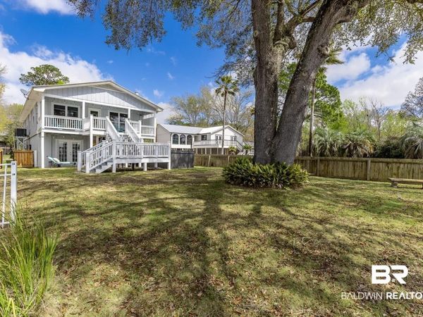 10657 County Road 1, Fairhope, AL 36532