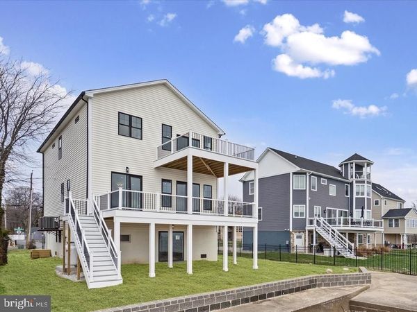 8823 CHESAPEAKE AVENUE, SPARROWS POINT, MD 21219