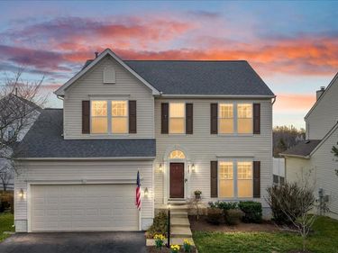 8107 LANDFALL COURT, GAINESVILLE, VA 20155