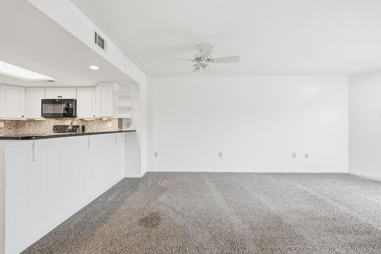 311 69th Ave. N  Photo 15