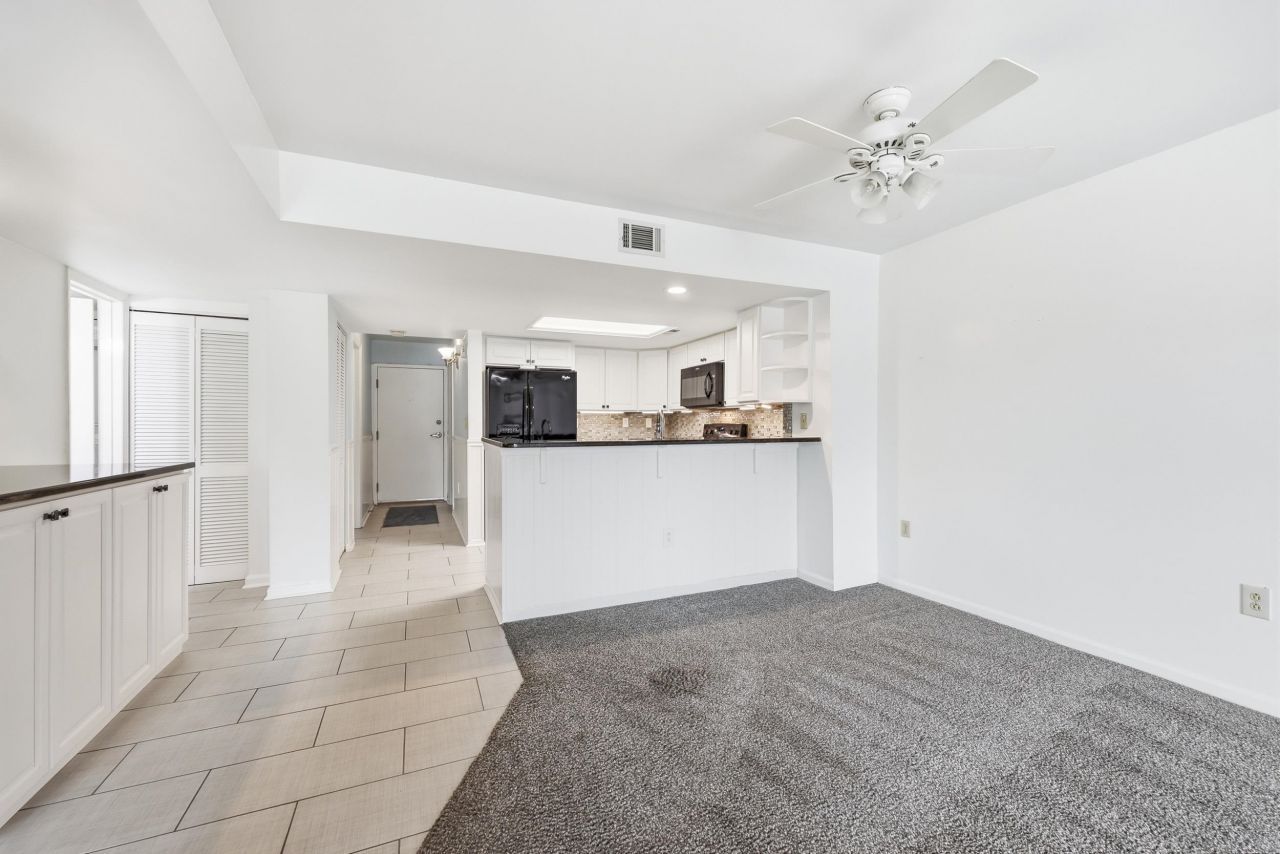 311 69th Ave. N  Photo 17