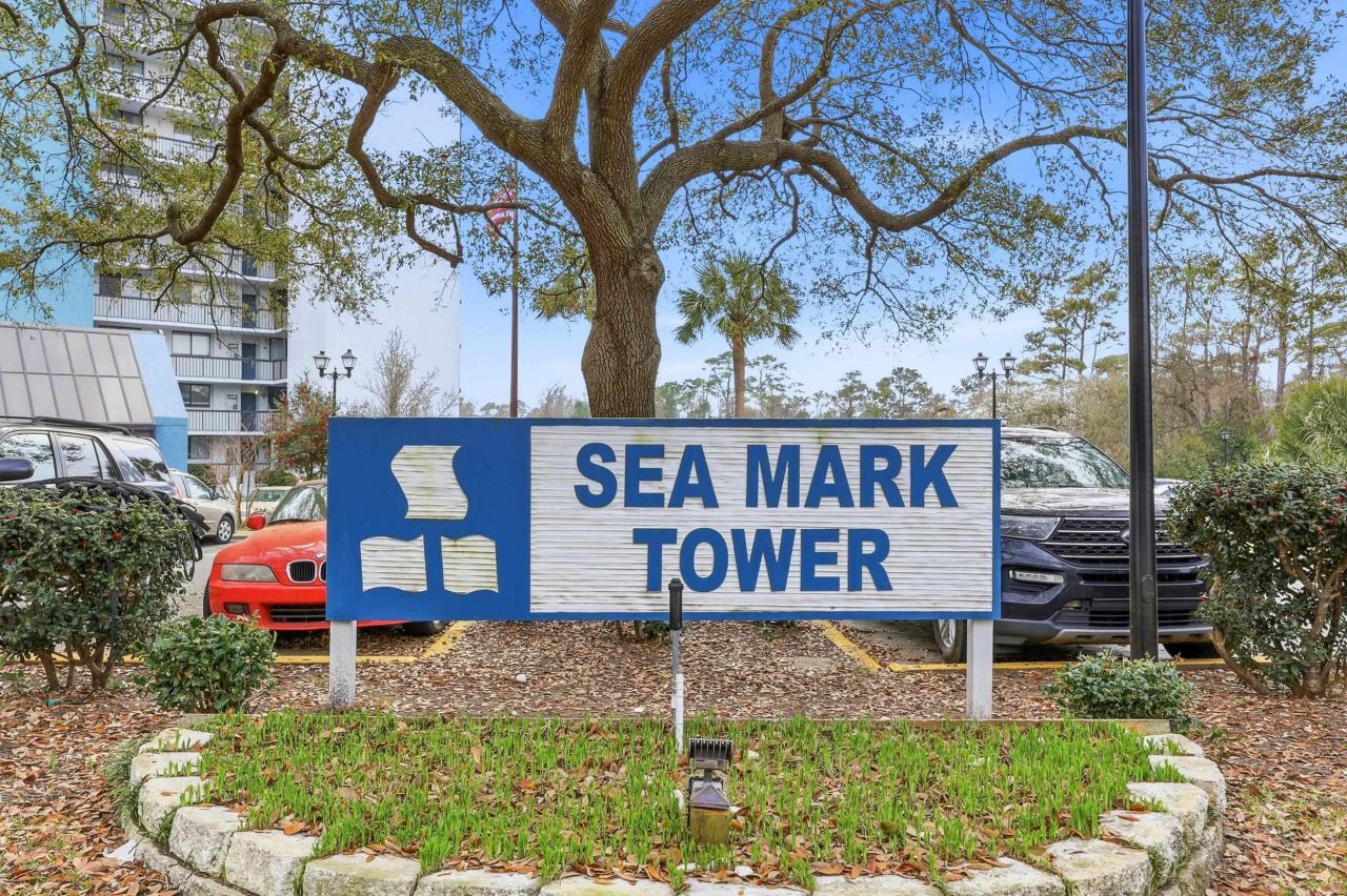 311 69th Ave. N  Photo 28