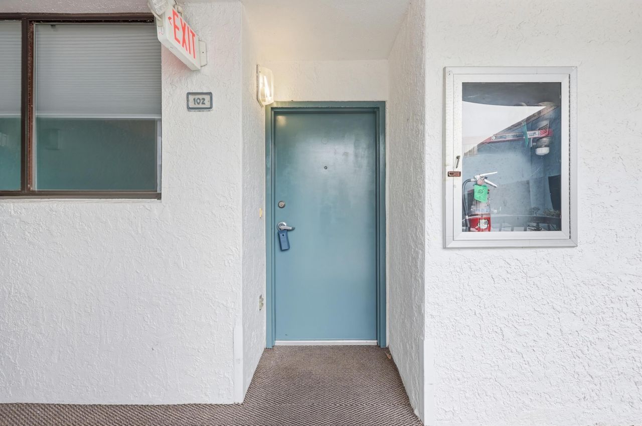 311 69th Ave. N  Photo 7