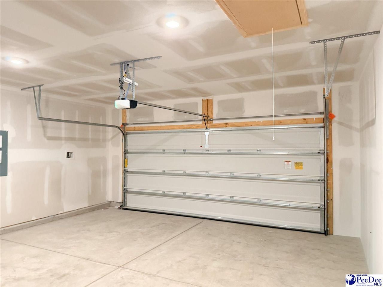 119 Marauder Drive Photo 34