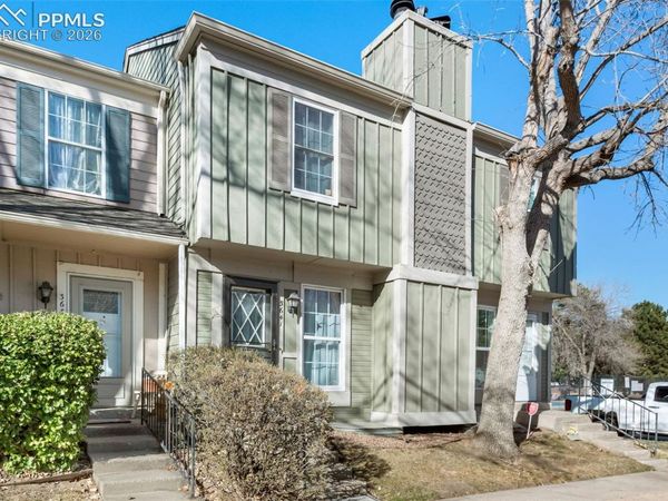 3643 Queen Anne Way, Colorado Springs, CO 80917
