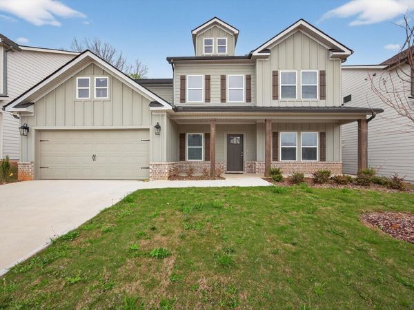 1530 Firelight Way, Ooltewah, TN 37363