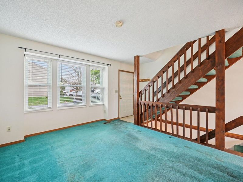 7835 Barkwood Drive, Columbus, OH 43085 Photo 4