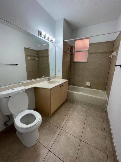 3549 Forest Hill Boulevard, Unit 19, Palm Springs, FL 33406 Photo