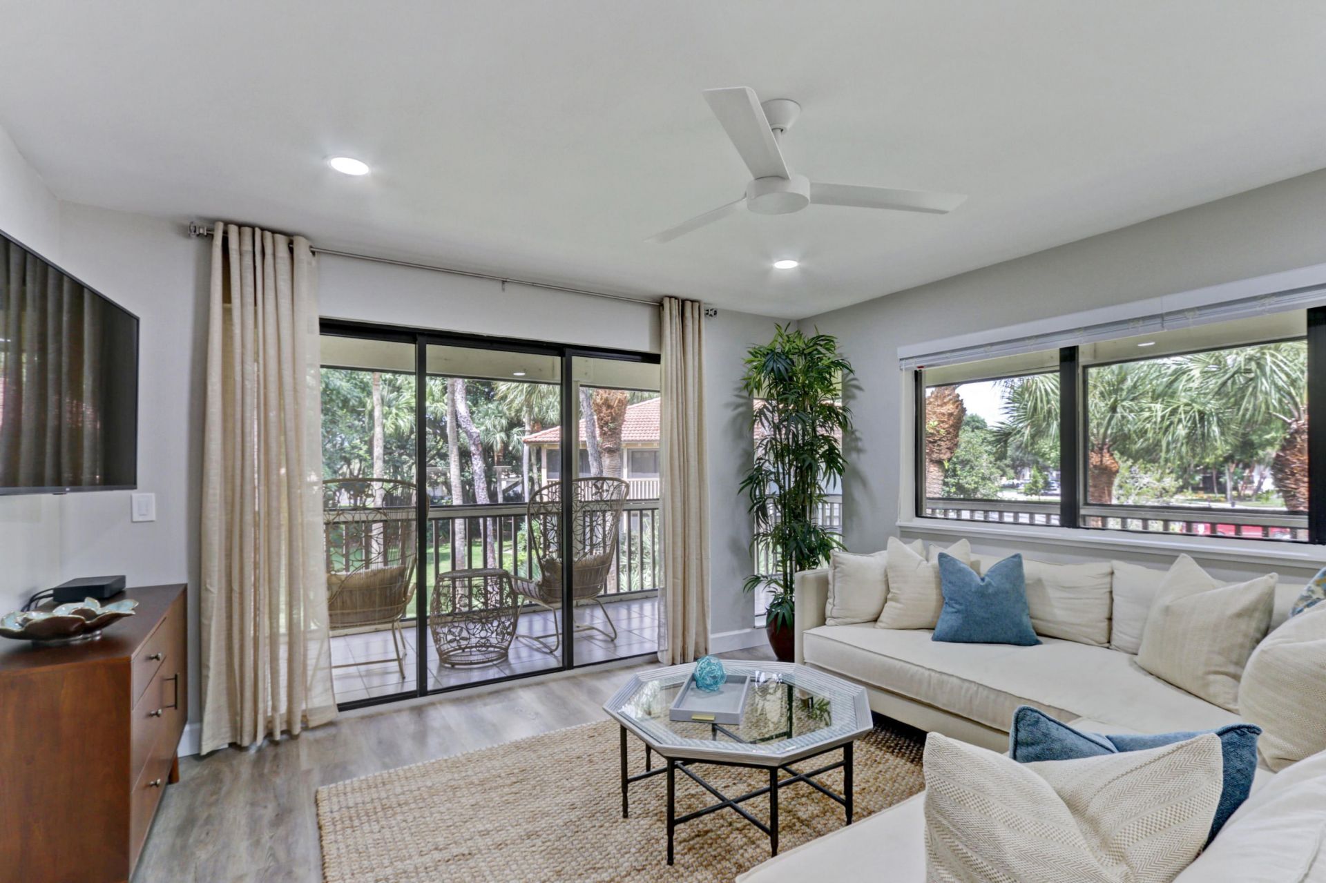 206 Brackenwood Terrace, Unit 206, Palm Beach Gardens, FL 33418 Photo