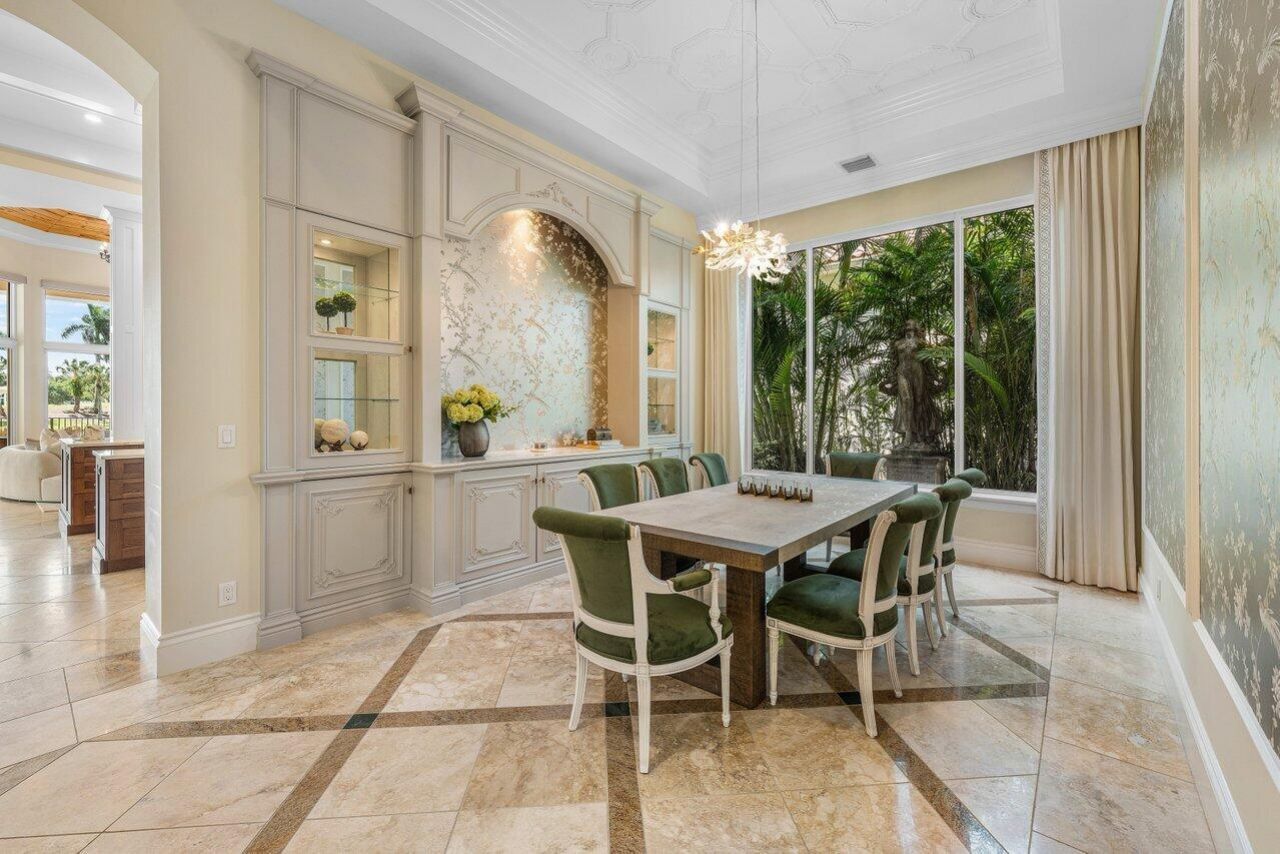 686 Hermitage Circle, Palm Beach Gardens, FL 33410 Photo