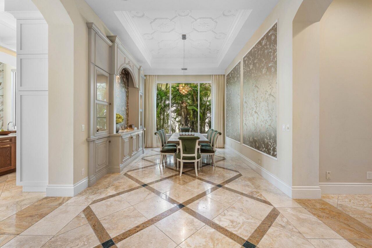 686 Hermitage Circle, Palm Beach Gardens, FL 33410 Photo