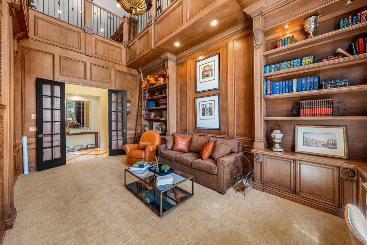 686 Hermitage Circle, Palm Beach Gardens, FL 33410 Photo