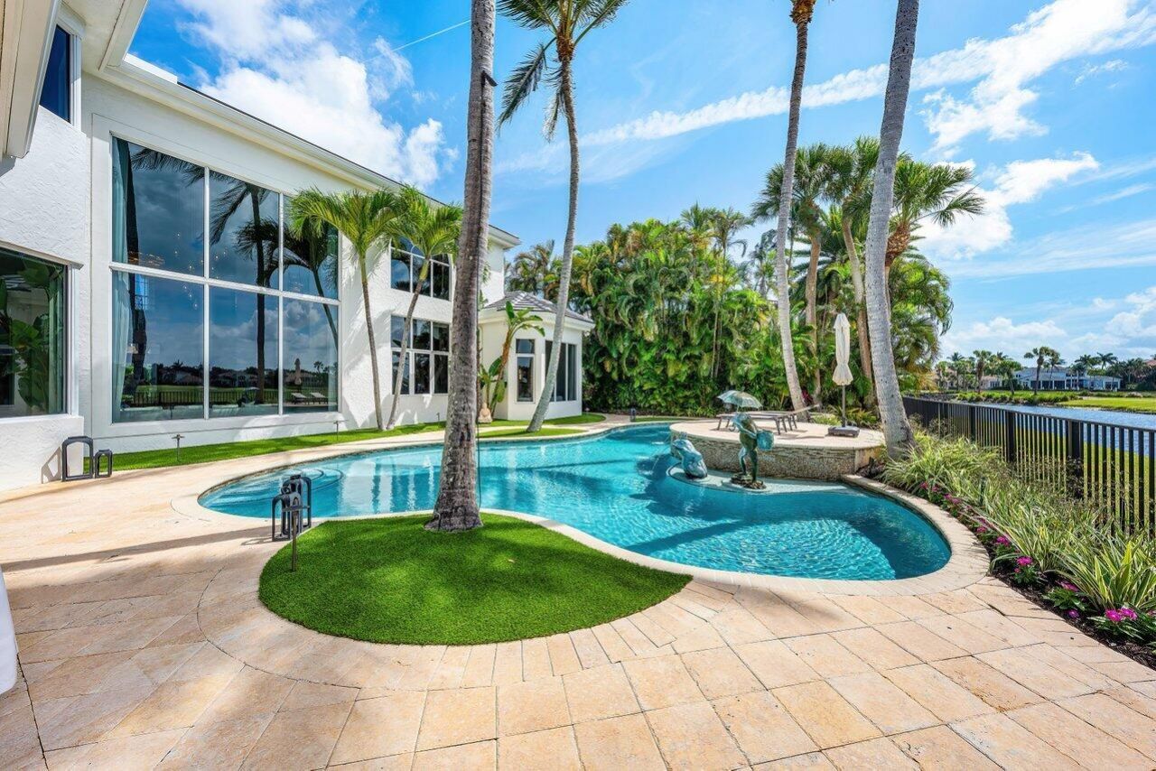 686 Hermitage Circle, Palm Beach Gardens, FL 33410 Photo