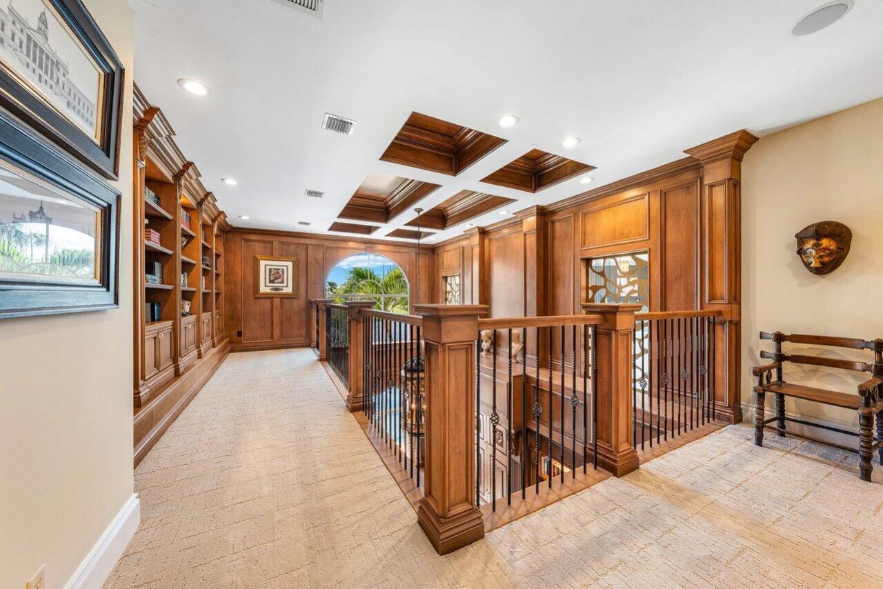 686 Hermitage Circle, Palm Beach Gardens, FL 33410 Photo