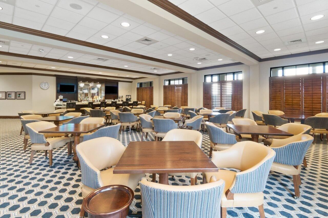 686 Hermitage Circle, Palm Beach Gardens, FL 33410 Photo