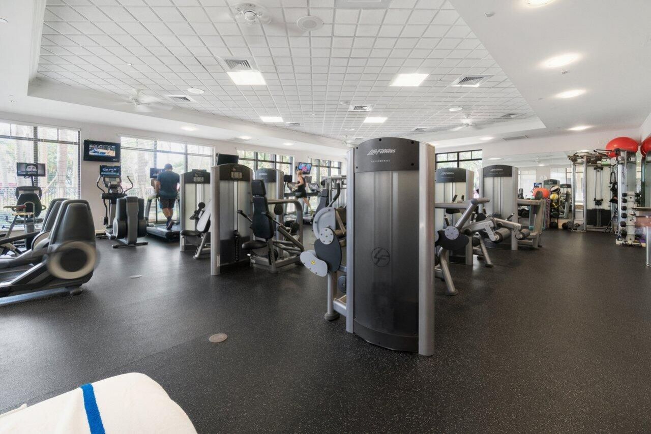 686 Hermitage Circle, Palm Beach Gardens, FL 33410 Photo