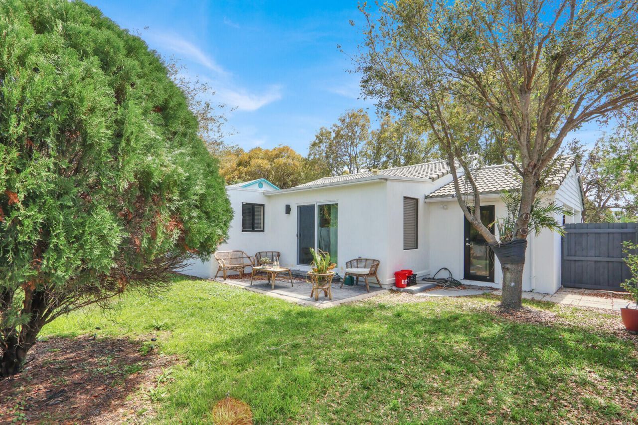 431 52nd Street, West Palm Beach, FL 33407 Photo