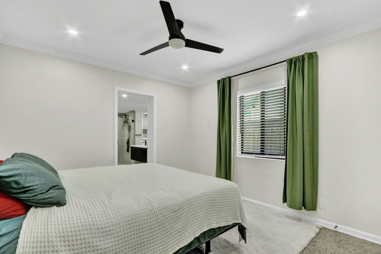 431 52nd Street, West Palm Beach, FL 33407 Photo