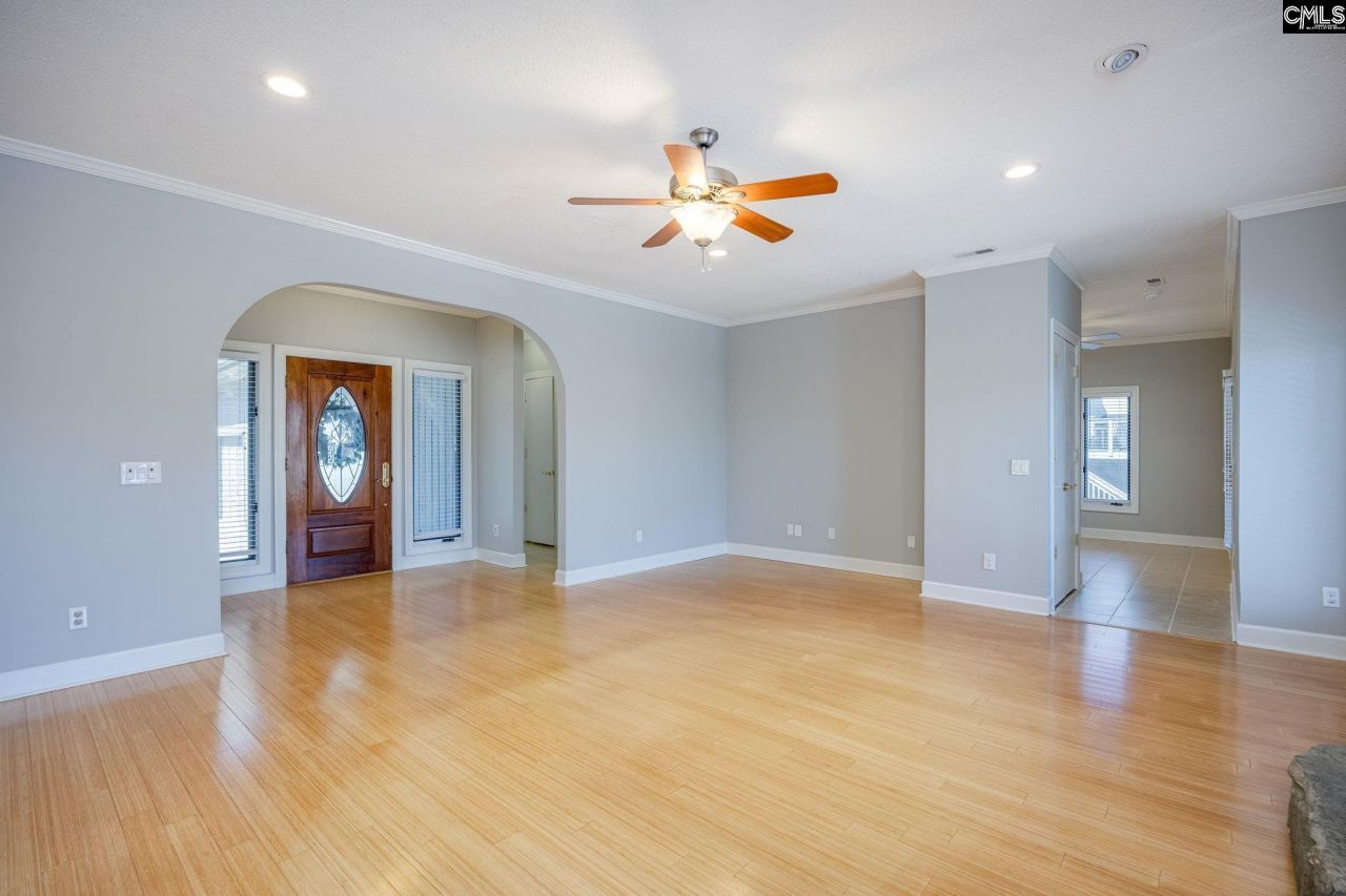 1045 Jones Road Photo 12