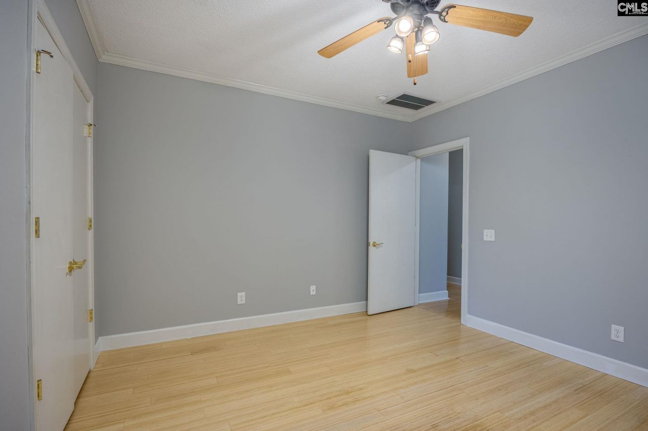 1045 Jones Road Photo 47