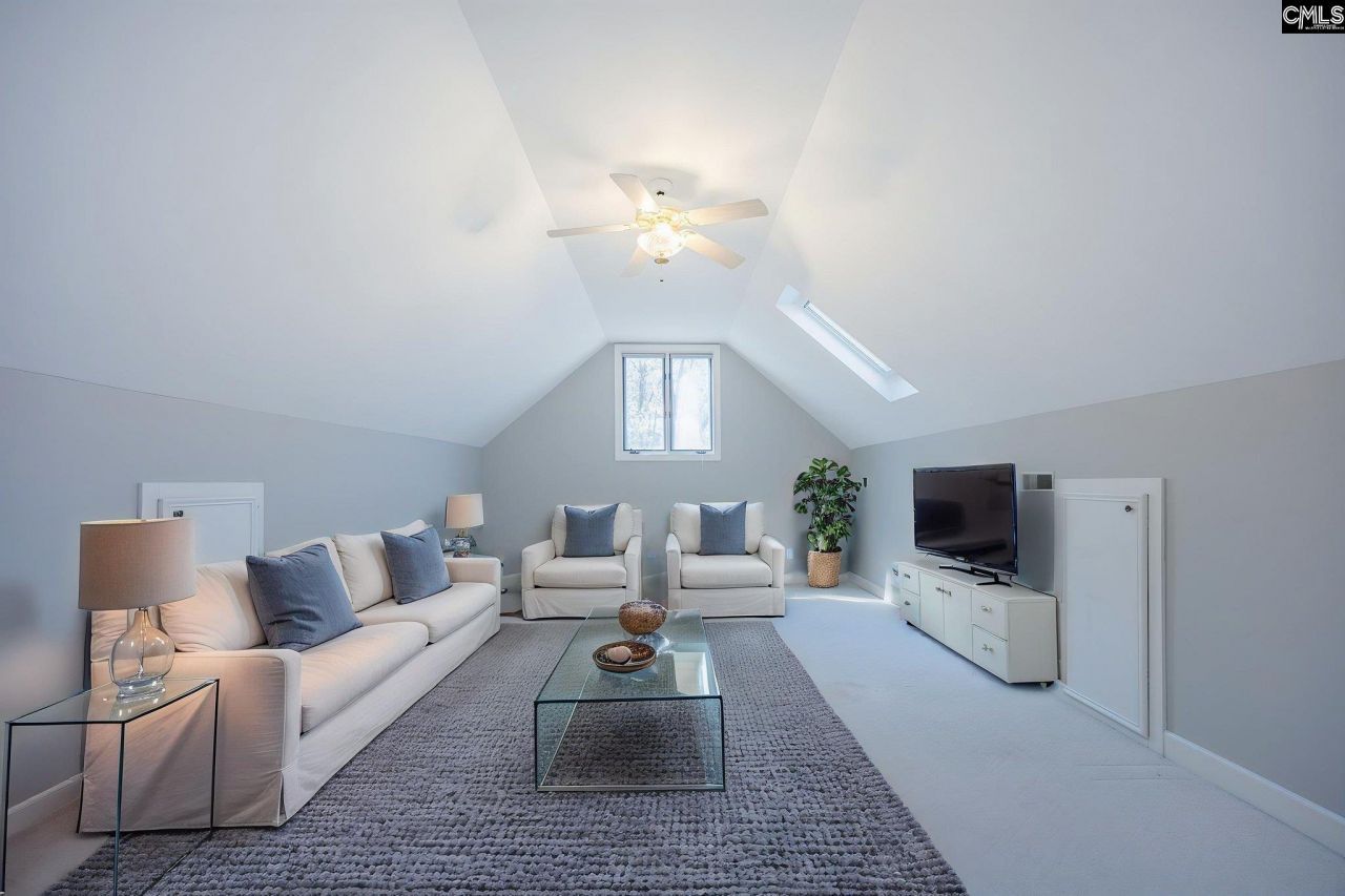 1045 Jones Road Photo 53