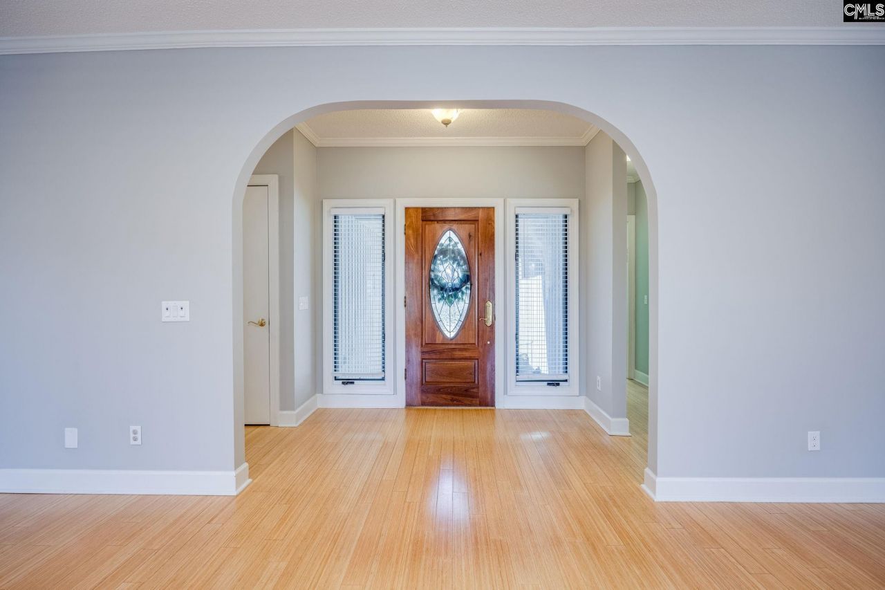 1045 Jones Road Photo 6