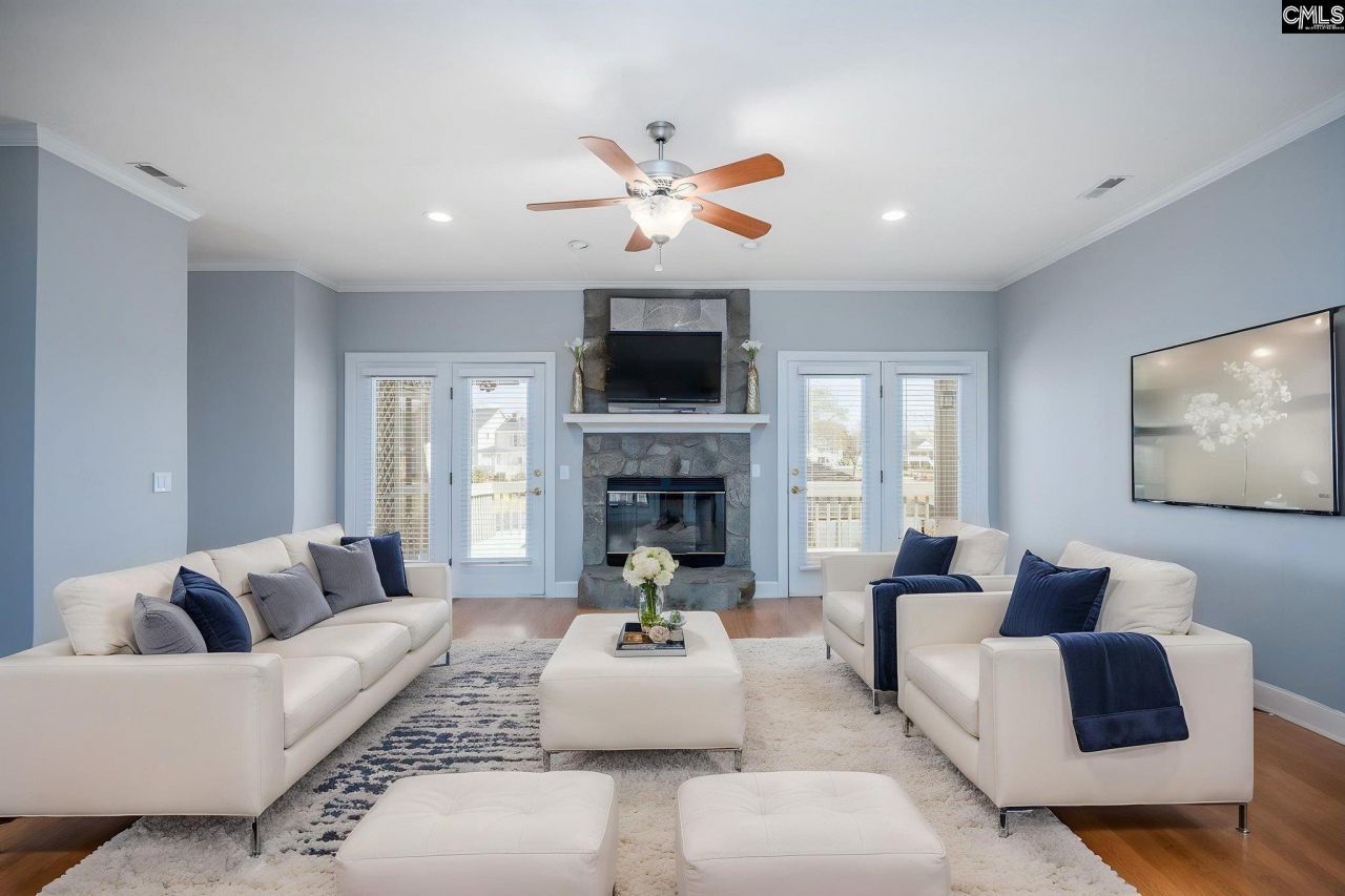 1045 Jones Road Photo 9