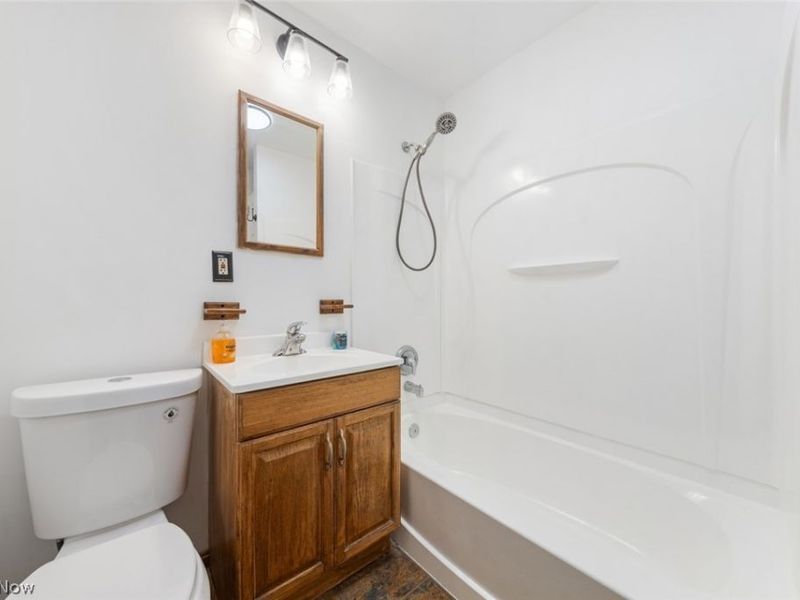 4385 W 229th Street, Fairview Park, OH 44126 Photo 20