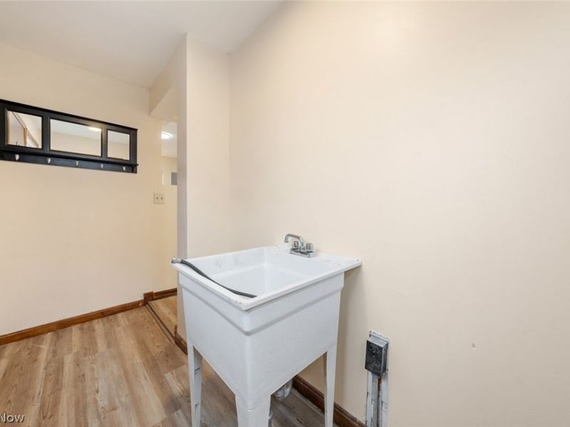 4385 W 229th Street, Fairview Park, OH 44126 Photo 29