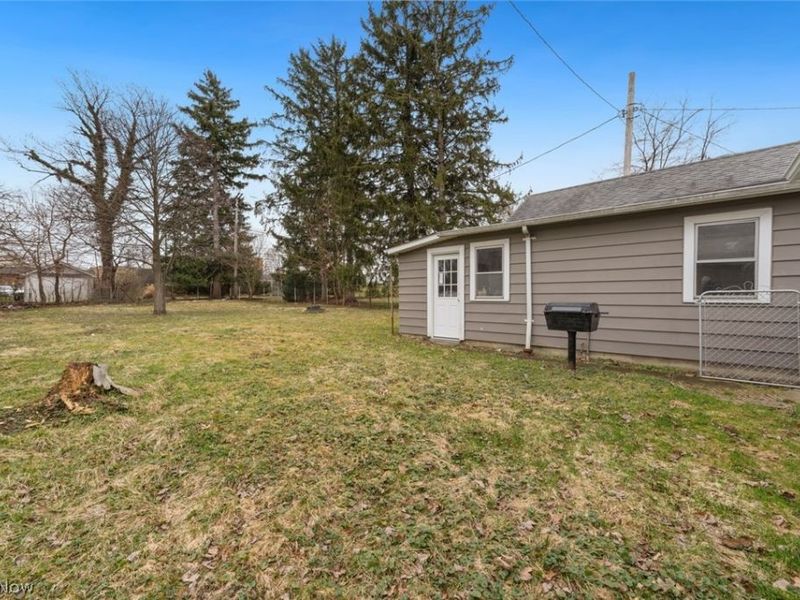 4385 W 229th Street, Fairview Park, OH 44126 Photo 38