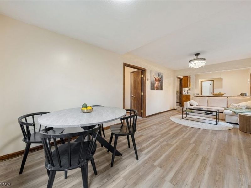 4385 W 229th Street, Fairview Park, OH 44126 Photo 4