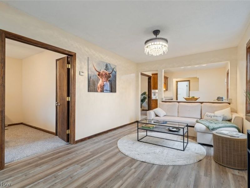 4385 W 229th Street, Fairview Park, OH 44126 Photo 6