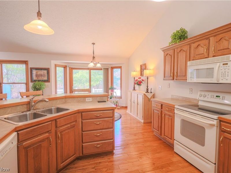 2535 Queensbury Road, Alliance, OH 44601 Photo 17