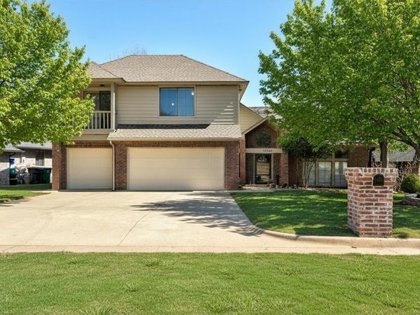 13504 Fox Creek Drive, Edmond, OK 73013