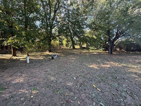 433 S 2nd Street, Mountain View, OK 73062