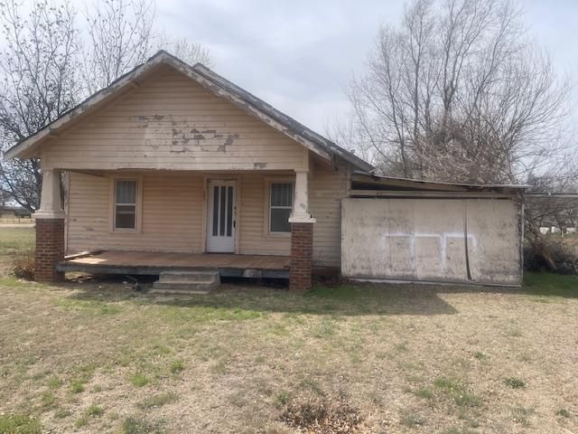 483 S 2nd Street, Mountain View, OK 73062 Main Photo