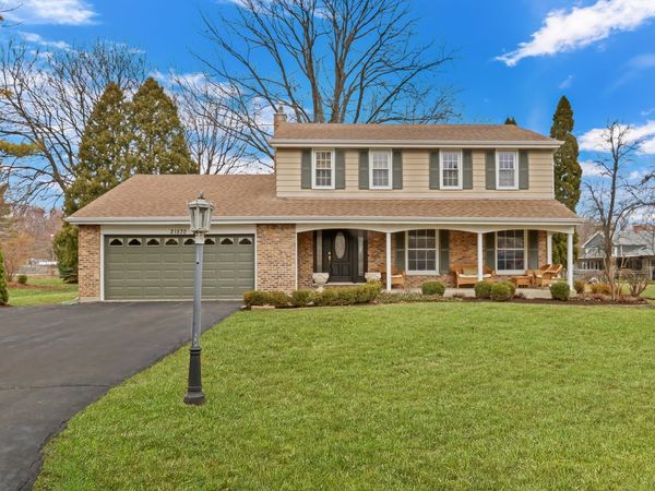 21570 W Eldor Avenue , Grayslake, IL 60030