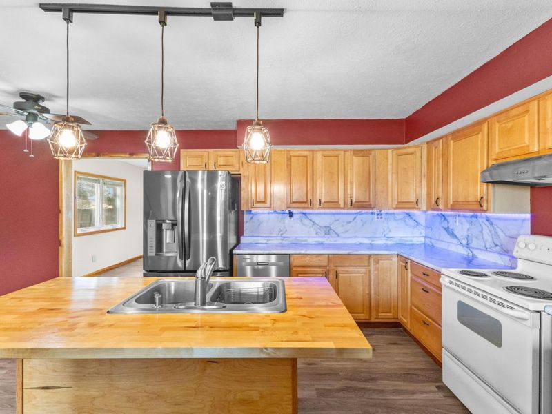 585 County Road 21 , Ashley, OH 43003 Photo 12