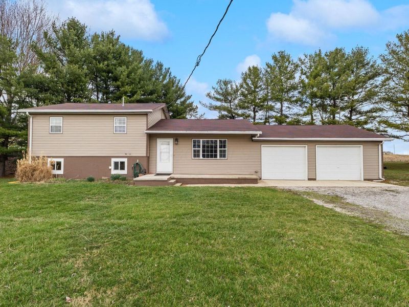 585 County Road 21 , Ashley, OH 43003 Photo 3