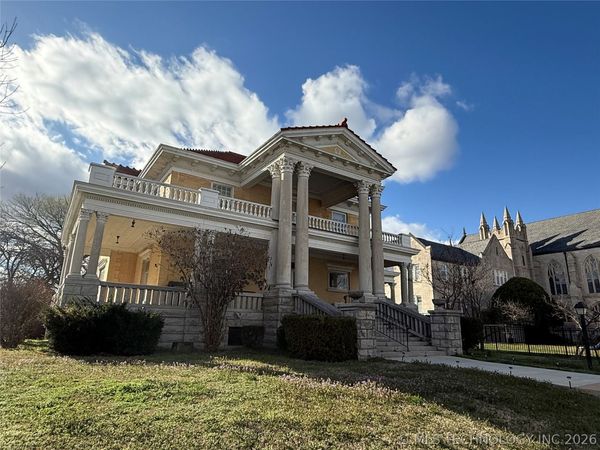 215 S 5th Street, Independence, KS 67301