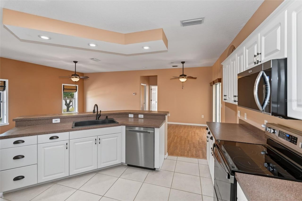 2724 Temple Street , Sarasota, FL 34239 Photo