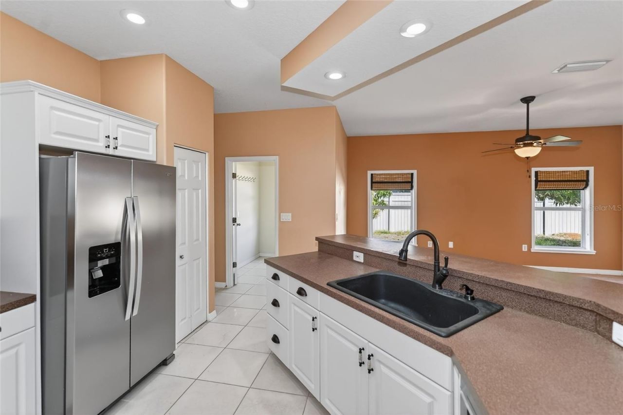 2724 Temple Street , Sarasota, FL 34239 Photo