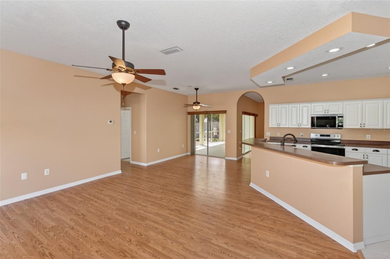 2724 Temple Street , Sarasota, FL 34239 Photo
