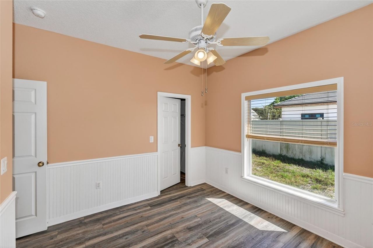 2724 Temple Street , Sarasota, FL 34239 Photo